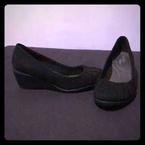 Dexflex black wedges